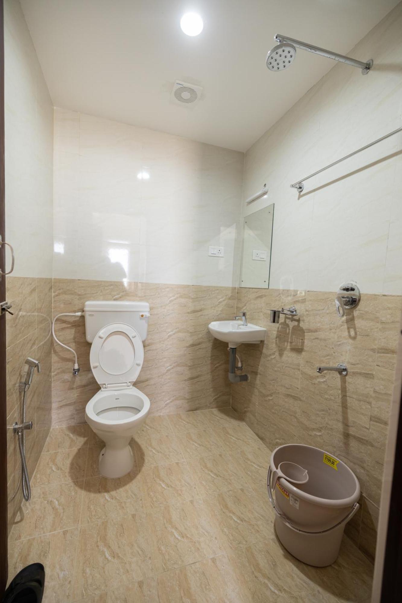 Viba Residency Hotel Coimbatore Bagian luar foto